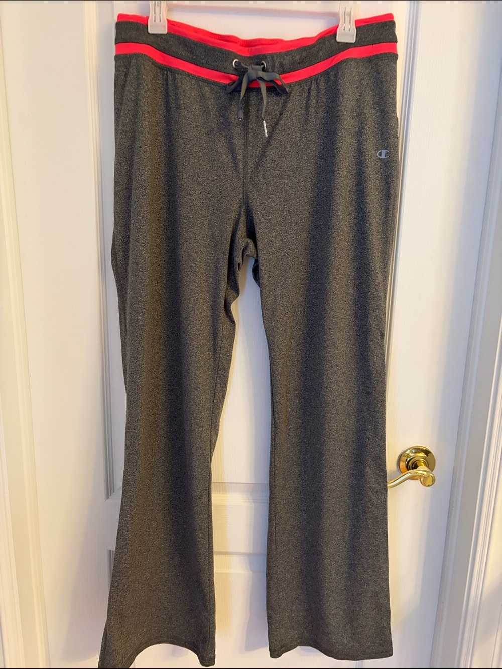 Champion Women’s Charcoal Sweatpants with Pink Waistband EUC